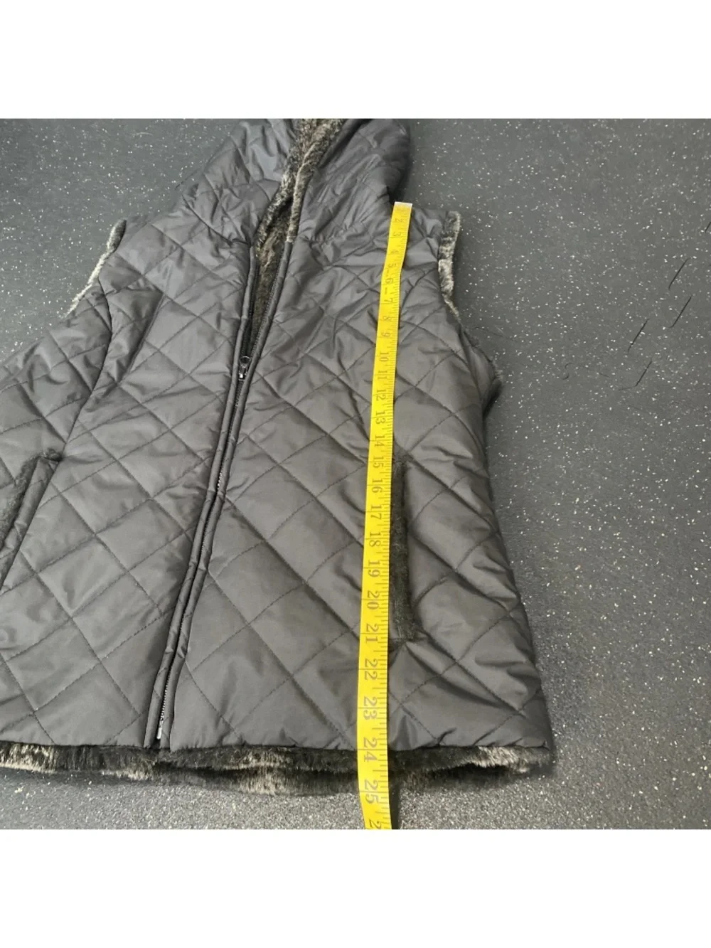 Kristen Blake Black Quilted & Faux Fur Reversible Hooded Vest Size Medium